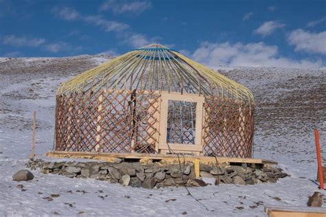 The Construction of the Yurt Stock Image - Image of nomad, steppe: 23974883