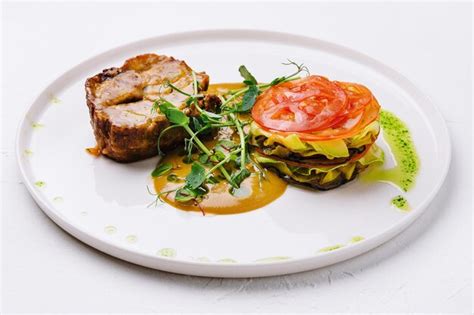 Premium Photo Meat Steak With Grilled Vegetables On Plate