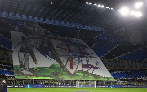 Inter Milan Le Coreografie Più Belle Del Derby A San Siro Sky Sport