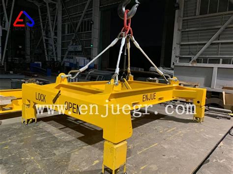 Marine Port Use Semi Automatic Manual Container Lifting Beam Container