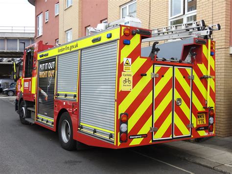 London Fire Brigade Kentish Town Mercedes Atego Dpl275 Flickr