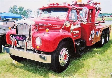 Pin By Steve Stewart On Heavy Wreckers Big Trucks Classic Trucks