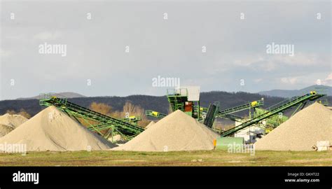 Conveyor On Site At Gravel Pit Stock Photo Alamy