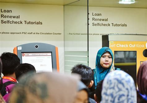 borrowing returning reserving renewing utm library
