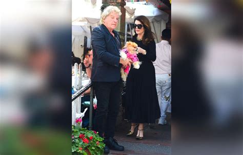 Lisa Vanderpump On Date With Husband After Quitting ‘RHOBH’