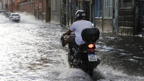 Ap S Fortes Chuvas Governo Federal Anuncia Apoio Ao Rio De Janeiro