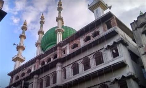 Hubballi tense as Muslims oppose demolition of portion of dargah