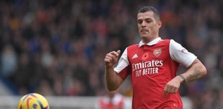 Granit Xhaka Completes Move To Bayer Leverkusen As Arsenal Shares