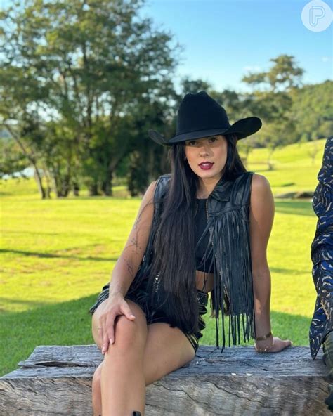 Ana Castela De Biqu Ni Cantora Exibe Beleza Natural E Corpo Real Em