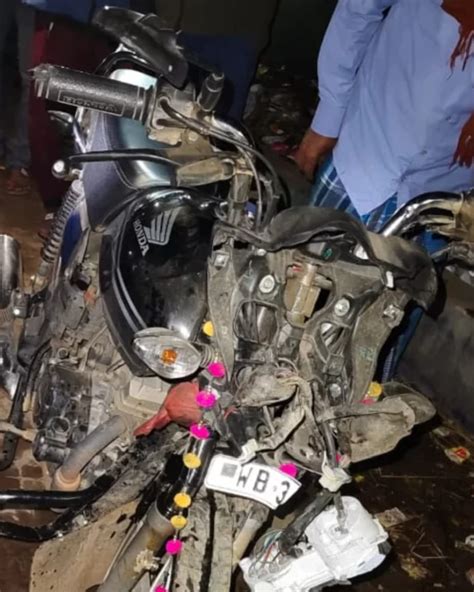 Kharagpur One Dead Two Injured In Head On Collision Between Two Bikes