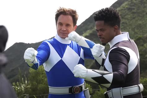 Power Rangers Netflix Special First Look Original Stars Celebrate 30