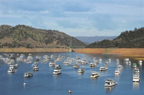 Boats Afloat Hot Shot In 2020 Lake Oroville Hot Shots Boat