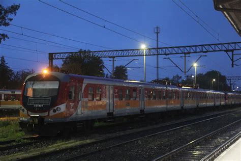 PR EN57 2022 Opole Główne train station 21 05 2019 Flickr