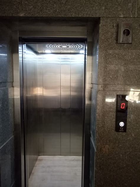 Negi Elevators Passenger Lift With Machine Room Maximum Speed 0 60