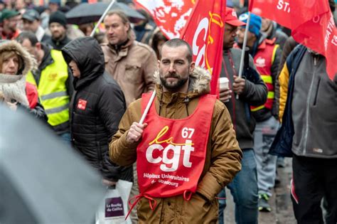 We Francji rozpoczęto strajk generalny przeciwko reformie emerytalnej