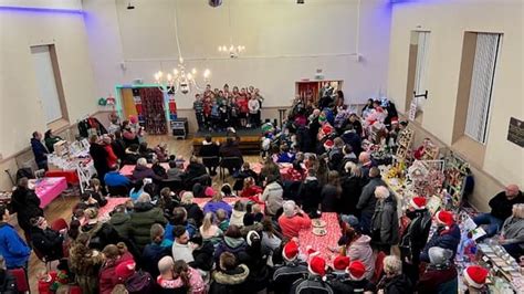 Whitland Town Council’s thanks for Christmas tree switch-on event ...