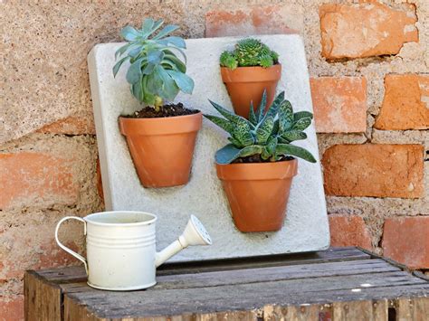 Beton Deko Garten Anleitung Diy Hubsche Gartenstecker Aus Knetbeton