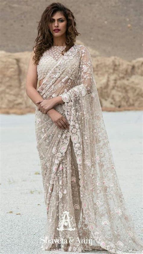 Pin By Tanishka Khannawalia On Indian Sarees Bridal Dresses Pakistan