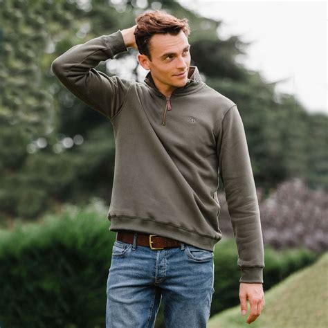 Beaumont And Bear Unisex Tuckenhay Quarter Zip Millbry Hill