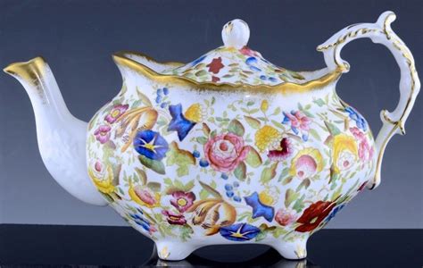 Stunning Large Antique Hammersley Bone China Gold Gilt Chintz Queen