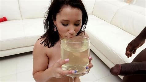 Amateur Piss Drinking Porn Sex Pictures Pass