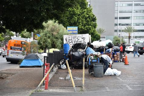 Homeless Encampment in Downtown Los Angeles Editorial Stock Photo ...