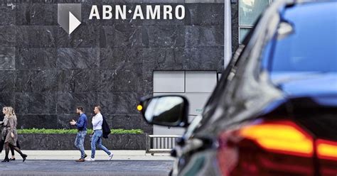 Problemen Blijven Staatsbank Abn Amro Maar Achtervolgen Financieel