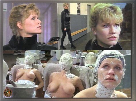 Naked Anne Kasprik In Tatort