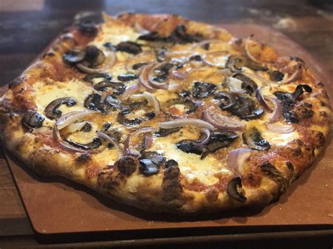 Homemade Mushrooms And Onions Pizza R Food