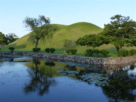 Parc Des Tumulus Daereungwon Site Naturel Avec Horaires Et Ou Payant