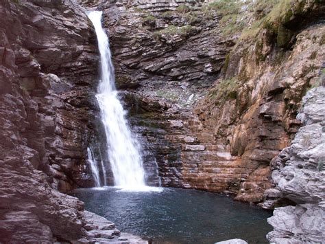 Fotos gratis cascada montaña aventuras río Valle formación