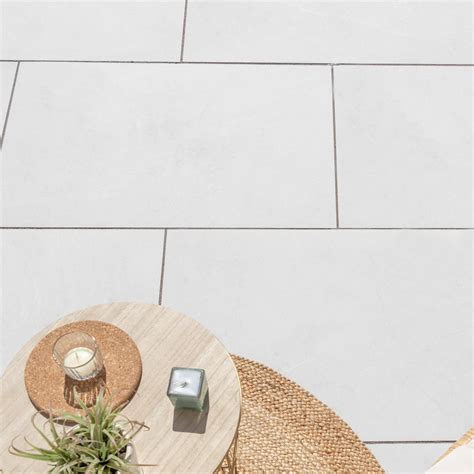 Bellevue Outdoor White Stone Effect Porcelain Paving Slab Tile