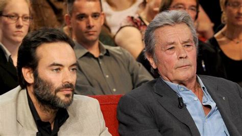 Anthony Delon F Ch Avec Son P Re Alain Delon Sa Petite Phrase Qui En