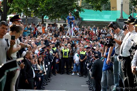 Funeral Luis Alberto Monge Costa Rica Emcr Lmm 0112160074