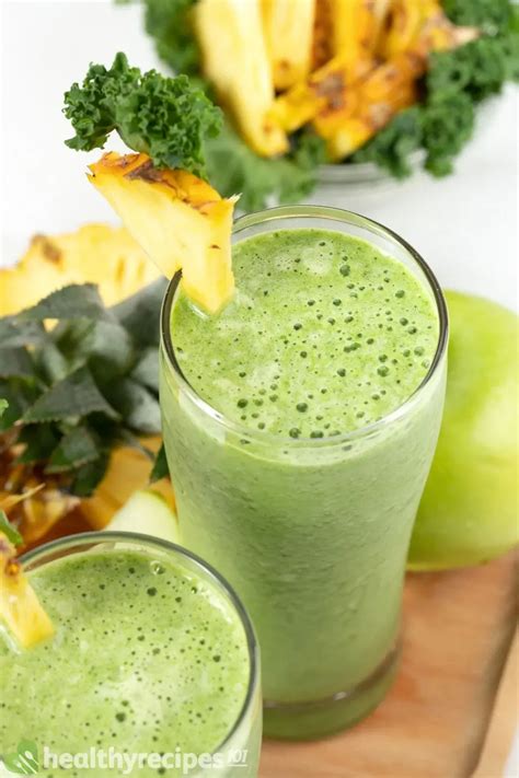 Kale Smoothie Recipe That Makes Healthy Eating Easy and Delicious