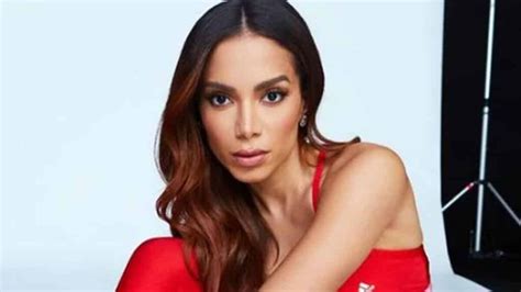 Anitta Revela Que Fará Cirurgia Após Descobrir Doença Ao Sentir Dores