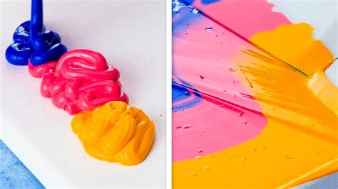 CREATIVE DRAWING HACKS AND DIY IDEAS - YouTube