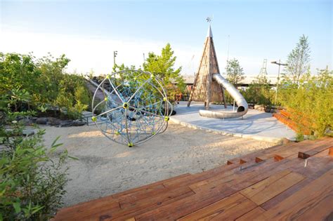 Design with Play: Pier 6 Playground, Brooklyn Bridge Park, NYC 2010