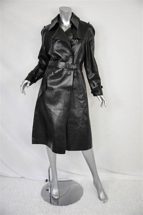 Gucci Sexy Long Black Leather Trench Coat Classic Belted Double Breasted M40