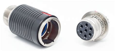 How Does A Locking Connector Work