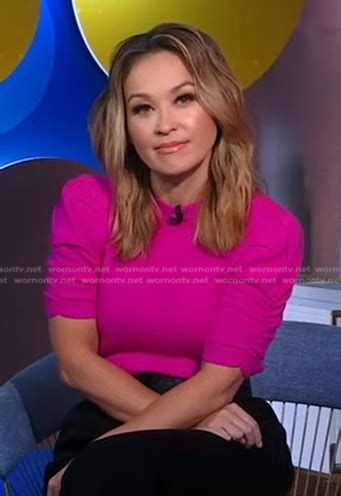 Wornontv Evas Pink Puff Sleeve Sweater On Good Morning America Eva