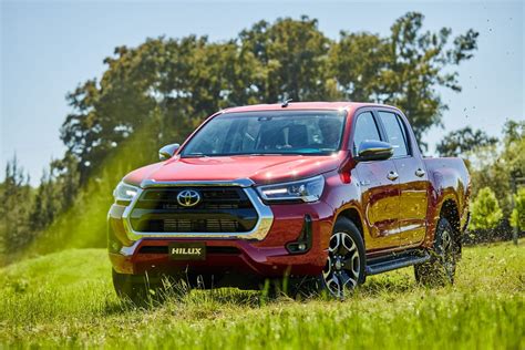 Toyota Hilux E Sw Chegam Este Ano Confira Detalhes Latest