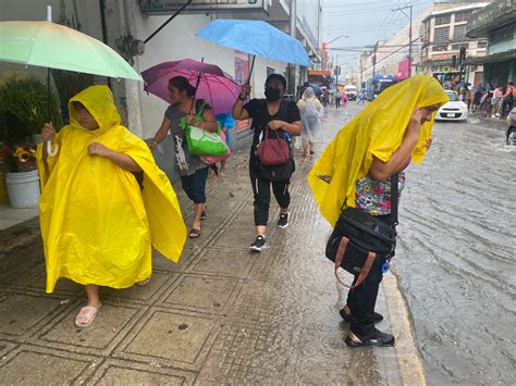 Alumnos De Pachuca Inventan Filtro Que Convierte El Agua De Lluvia En