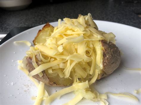 Microwave To Air Fryer Jacket Potato In Under 30 Mins Aiir Fryer