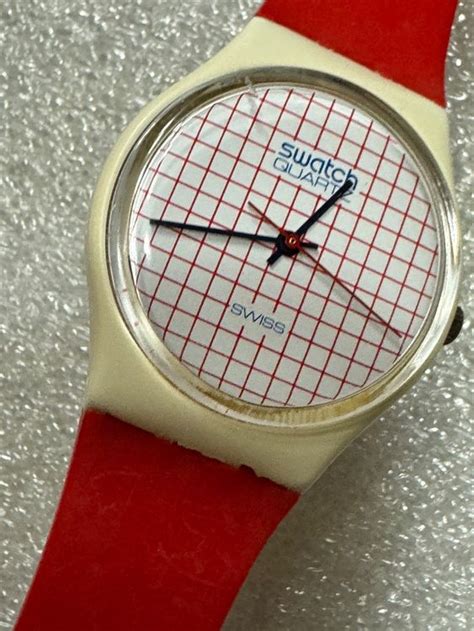 Swatch GW100 TENNIS GRID VINTAGE ROT 1983 BC783 RARITÄT Kaufen auf