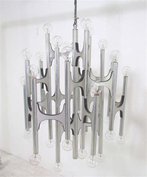 Sculptural 36 Bulb Chandelier By Gaetano Sciolari For Lightolier At 1stdibs