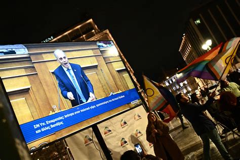 Greece Becomes The 37th Nation To Legalize Same Sex Marriage Truthout