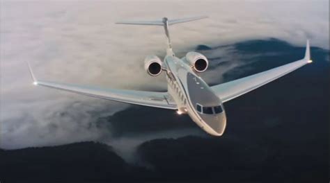 Ecco Il Jet Privato Di Elon Musk Un Gulfstream G650er Da 70 Milioni Autoblog