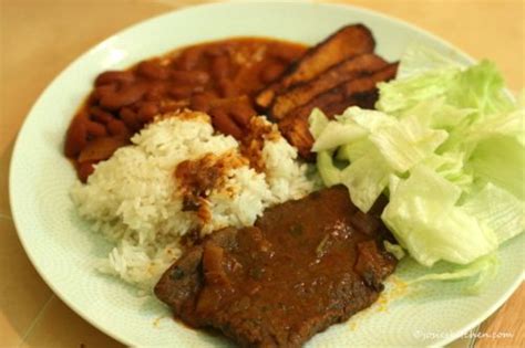 josie's kitchen — dominican national dish: la bandera! (the flag: rice ...