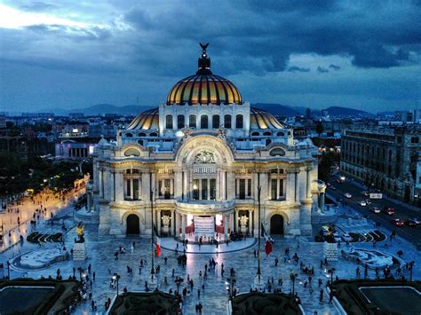 ¿por Qué Invertir Y Vivir En El Centro Histórico De La Cdmx Inmobiliare